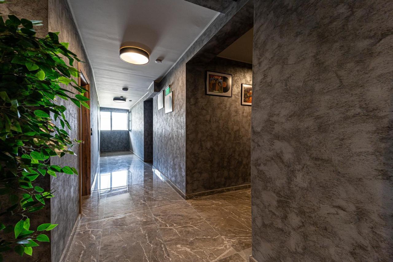 Hotel Caesar 2 Kyrdżali Zewnętrze zdjęcie