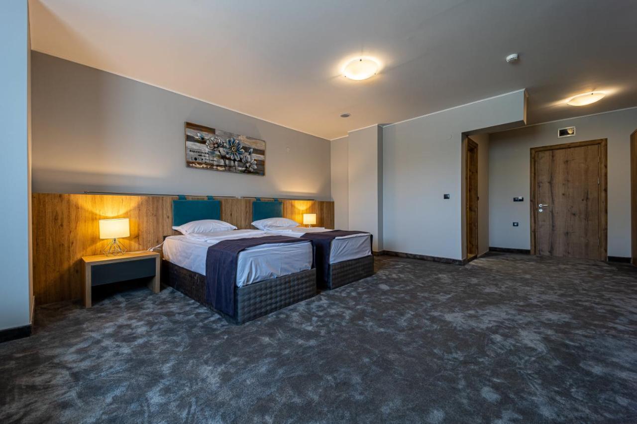 Hotel Caesar 2 Kyrdżali Zewnętrze zdjęcie